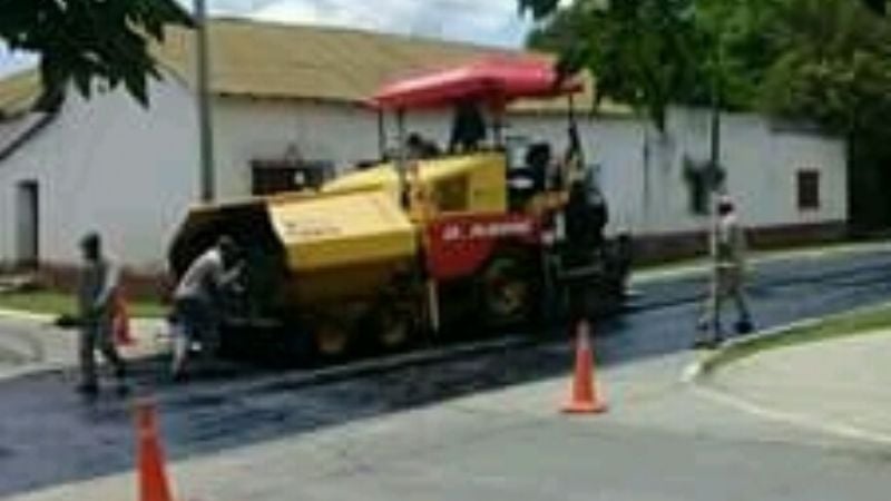 Inauguran repavimentación de calles en Villa de El Alto y Guayamba