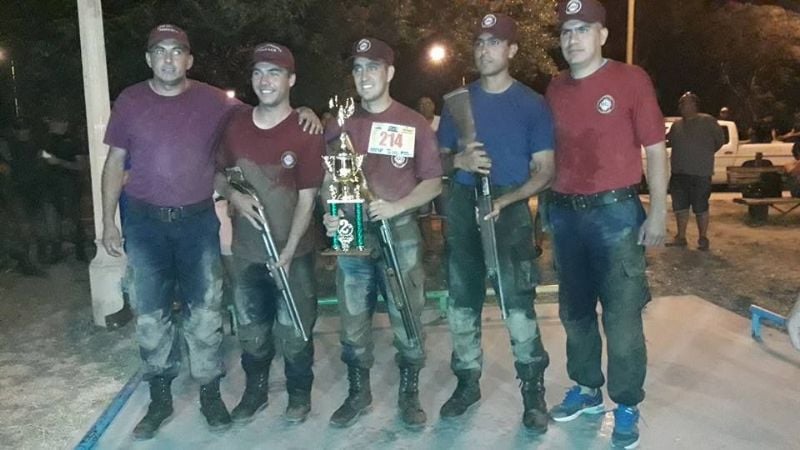 Policías “coparon” el dique El Jumeal