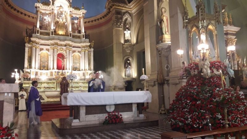 El deporte y los mercantiles rindieron homenaje a la Virgen