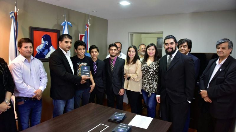 Artistas catamarqueños recibieron su material discográfico