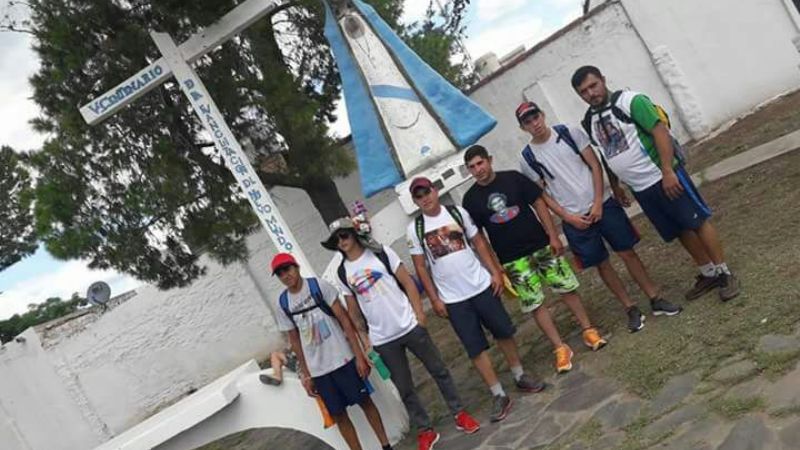 Cientos de peregrinos parten desde Recreo