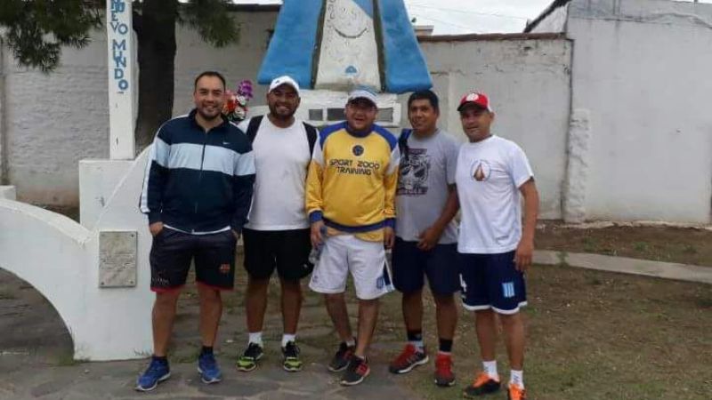 Cientos de peregrinos parten desde Recreo