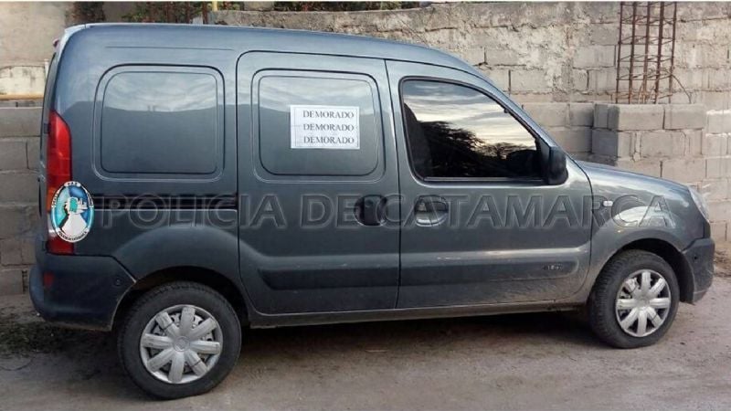 Detienen a dos tucumanos con elementos de dudosa procedencia