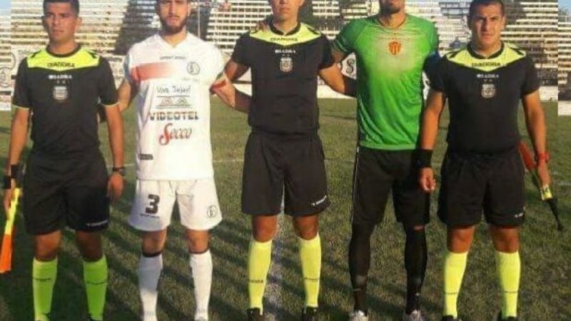 Ocho árbitros “catuchos” en partidos del Federal A y B