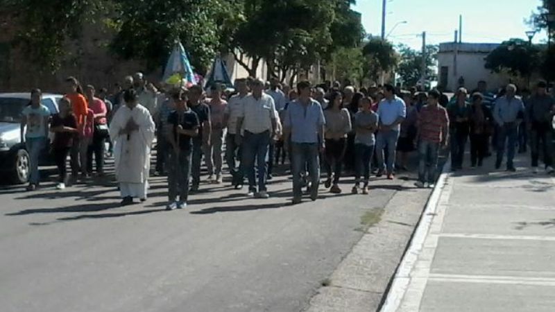 Misa y procesión en El Alto en honor a la Virgen del Valle