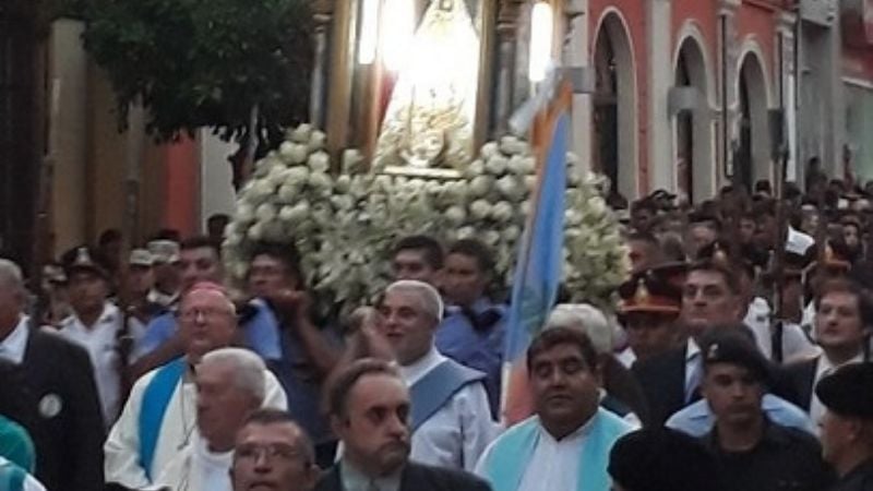 Imponente muestra de amor y devoción a la Madre del Valle