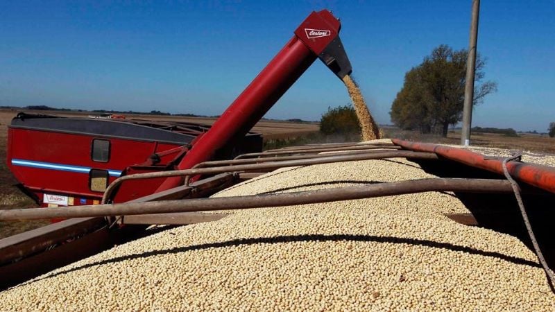 Nación prometió regularizar reintegros para la soja a productores del norte