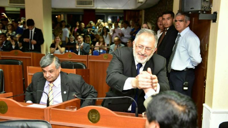 Solá Jais es el presidente provisorio del Senado