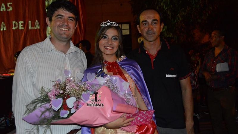 Elección de la precandidata a reina del centro en Tinogasta