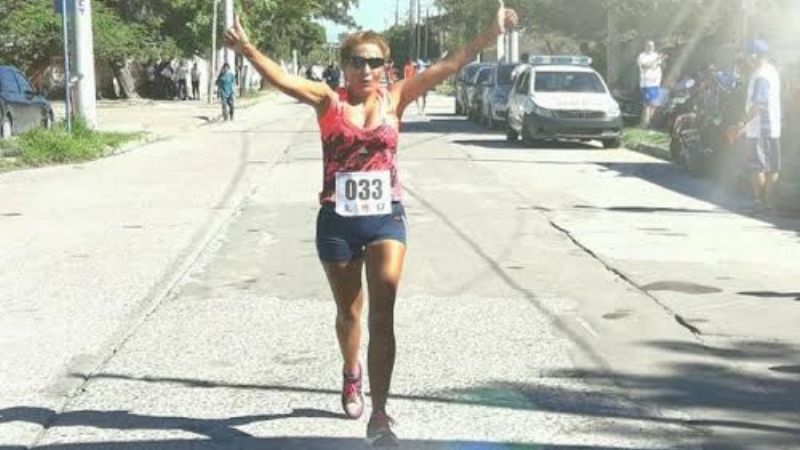 Mónica Giménez ganó su categoría e hizo podio en Santiago