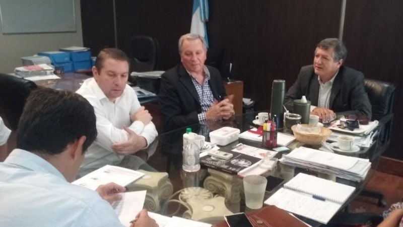 Acuerdan refacciones y reparaciones de hospitales y postas sanitarias