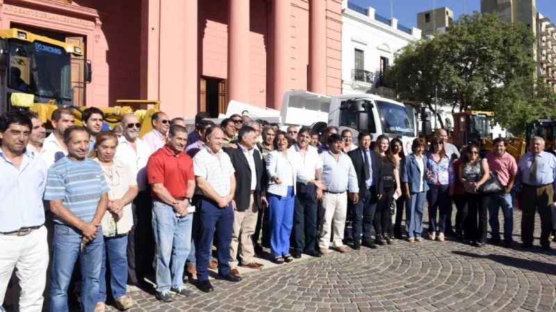 Lucía incorporó nueva maquinaria para Vialidad Provincial
