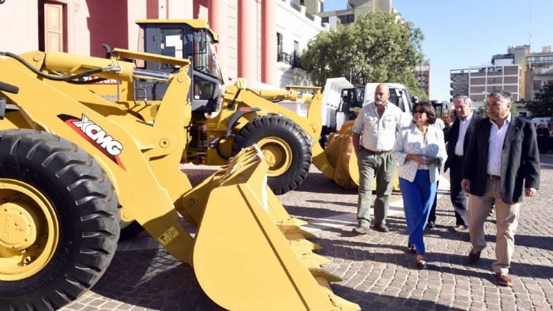 Lucía incorporó nueva maquinaria para Vialidad Provincial