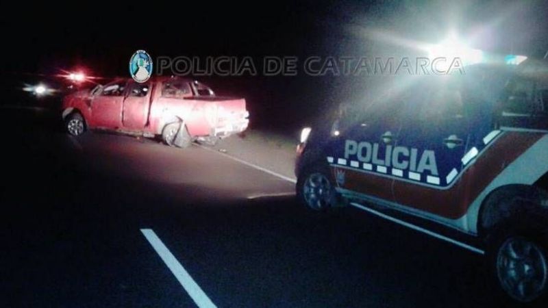 Tres niñas heridas tras el vuelco de una camioneta en Capayán