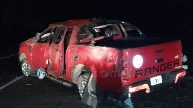 Tres niñas heridas tras el vuelco de una camioneta en Capayán