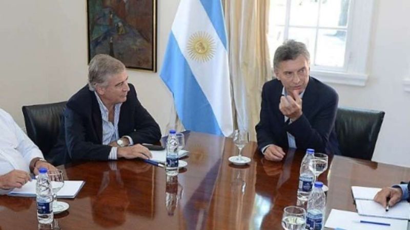 Imputan a Macri y a Aguad por el acuerdo del Correo Argentino