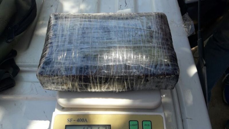 Secuestran un kilo de marihuana y detienen a tres frienses