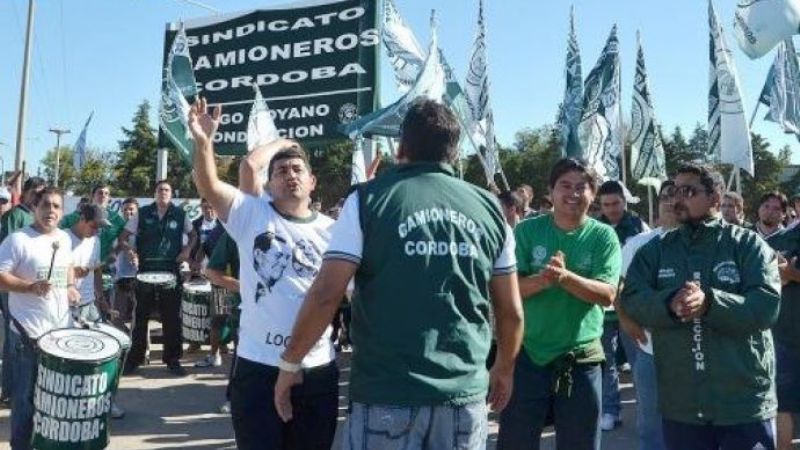 Camioneros pedirá un aumento salarial superior al 30%
