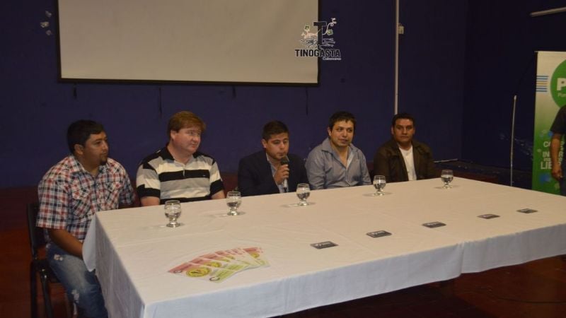 Primeros beneficiados con la Tarjeta Joven en Tinogasta