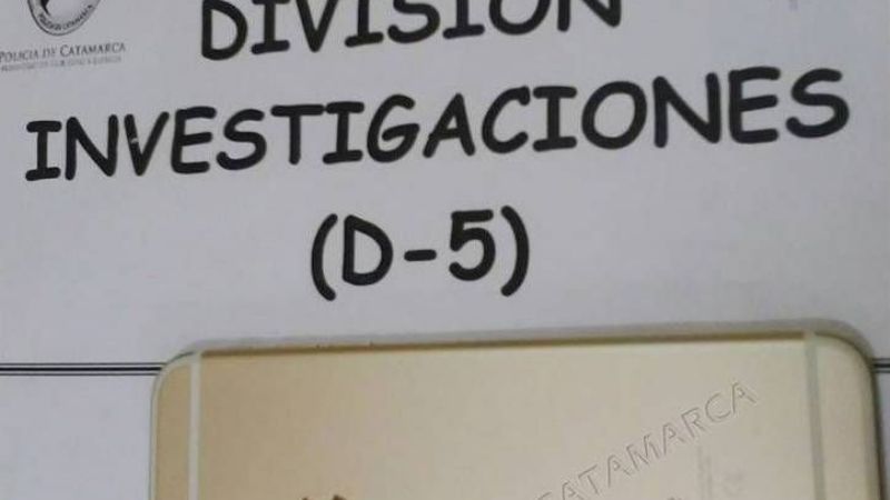 Quiso desbloquear un celular de 30 mil pesos y terminó en la comisaría