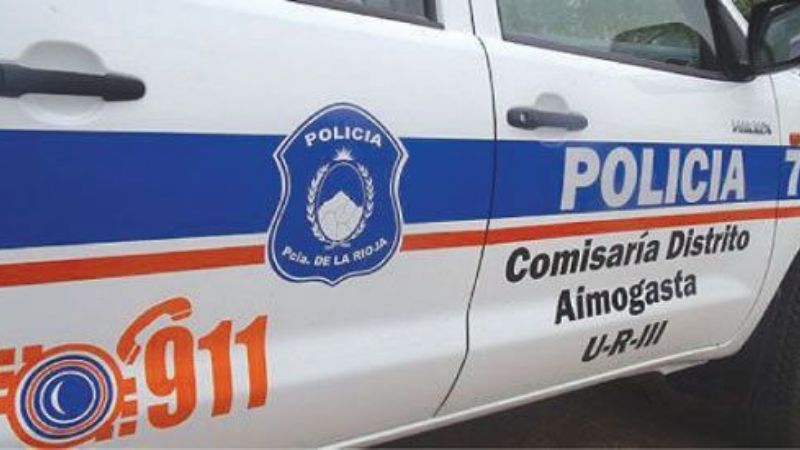 Andalgalenses detenidos en Aimogasta por robar billetera con $3.000