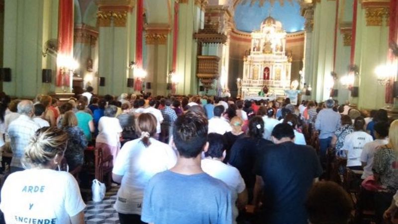 La Renovación Carismática del NOA celebró el  Jubileo de Oro