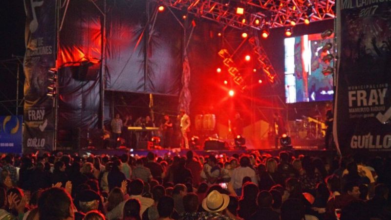 Con Américo, Peteco Carabajal y Los Sacheros cerró el “Fray de Mil Canciones”