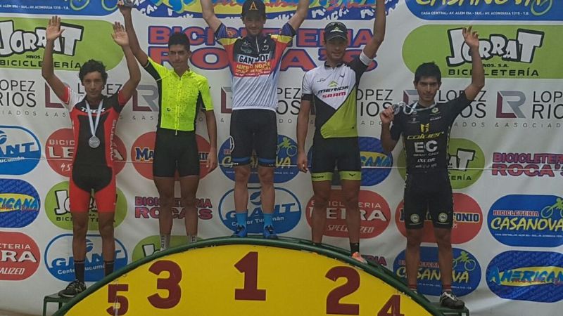 Buen arranque de los santamarianos en el abierto del NOA