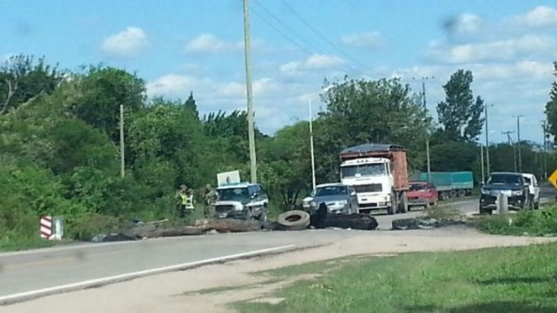 Tabacaleros esperan respuesta en la ruta