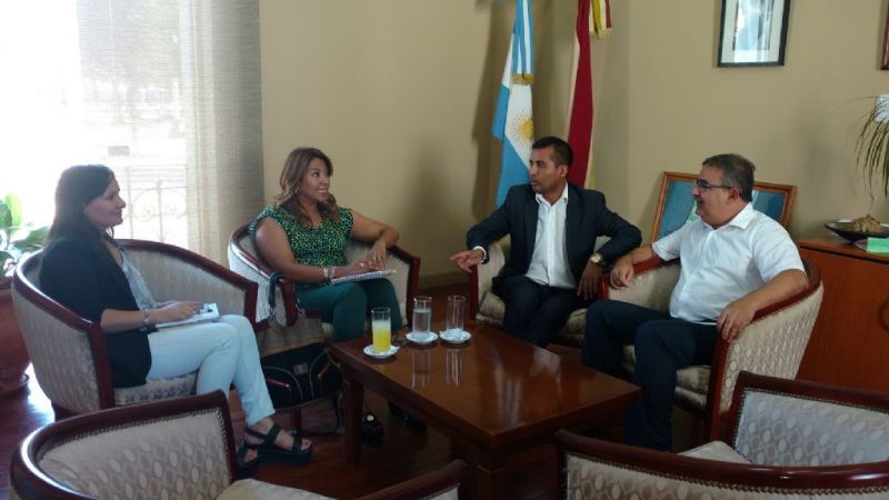 Jalil recibió a integrantes del Colegio de Trabajo Social