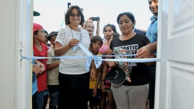 Corpacci dijo que declaraciones de Castillo fueron “irresponsables”