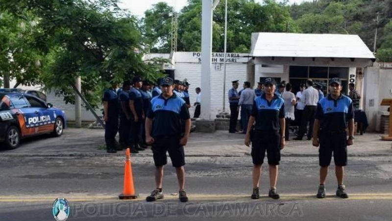 Entregaron indumentaria a efectivos de la Dirección de Seguridad Vial