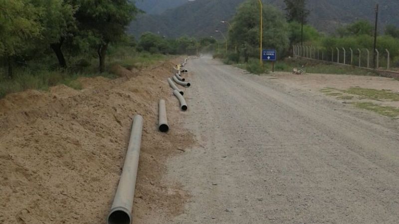 Acuerdan las obras prioritarias de agua potable en Londres