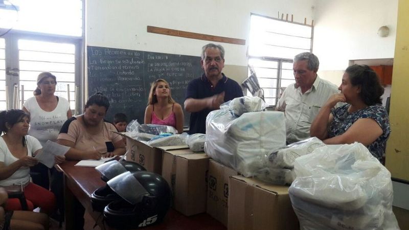 Barros visitó el Centro Vecinal Norte