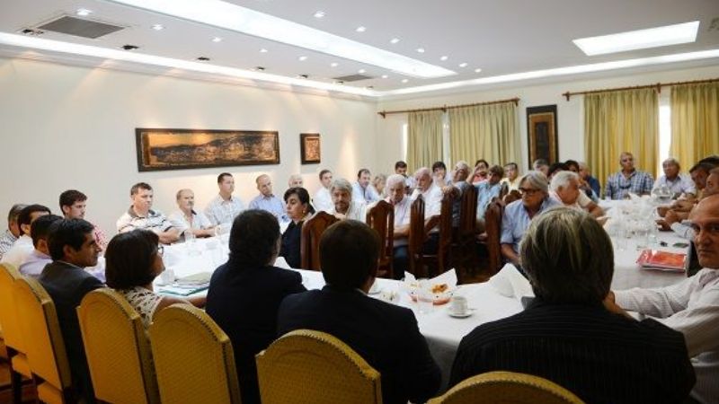 En plena crisis, el Gobierno sale al rescate de empresarios e industriales