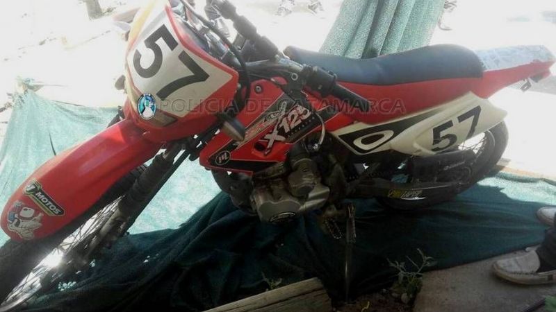 Recuperan una motocicleta sustraída