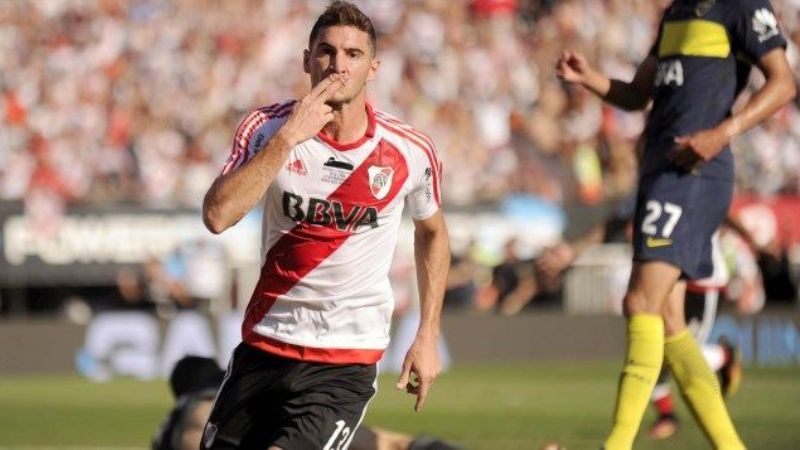 Alario le dijo “no” a China y seguirá en River