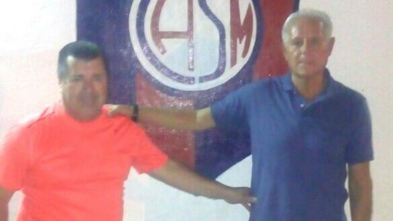 Fútbol Infantil: "Palito" Mamelli visitó a chicos de "Soy Indio"