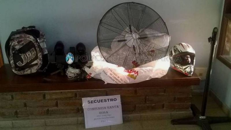 Aprehenden a una pareja y recuperan elementos robados