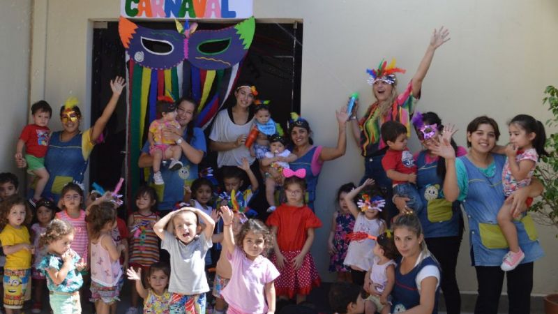 El Jardín Maternal se vistió con los colores del carnaval