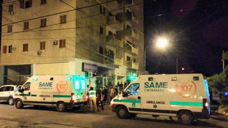 Pánico por un incendio en un edificio en Villa Cubas