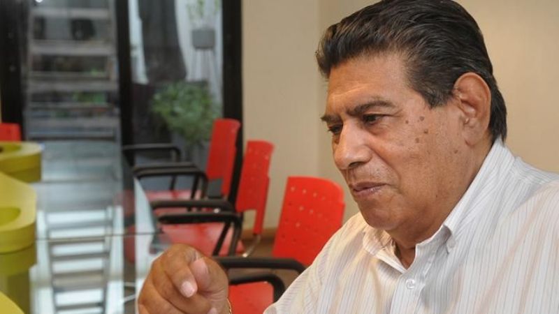 Onofre Paz tildó a su hijo de "loco"