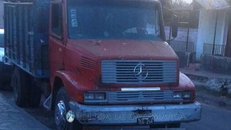 Secuestran un camión que transportaba trabajadores golondrinas en Capayán