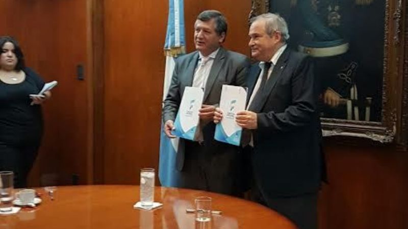 Catamarca firmó convenio con Nación por la Cobertura Universal de Salud