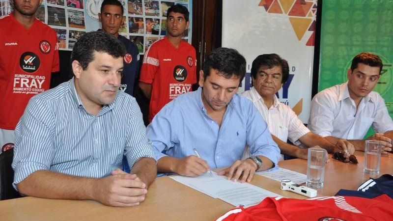Periodistas Deportivos firmaron convenio con los CAI y Villa Dolores