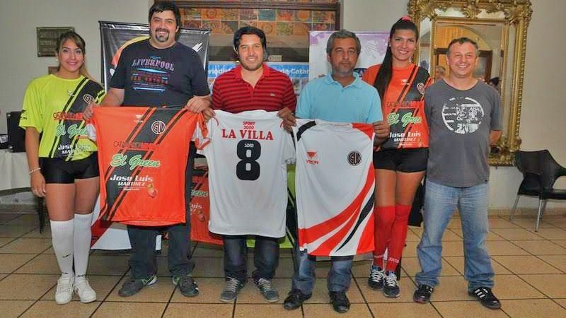 Villa Dolores presentó las camisetas para el Federal “C”