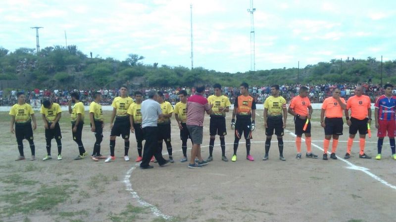 San Martín se impuso 2 a1 a Deportivo Obrero en Recreo