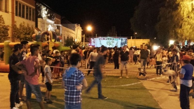 Recreación, baile y juegos para niños en Tinogasta