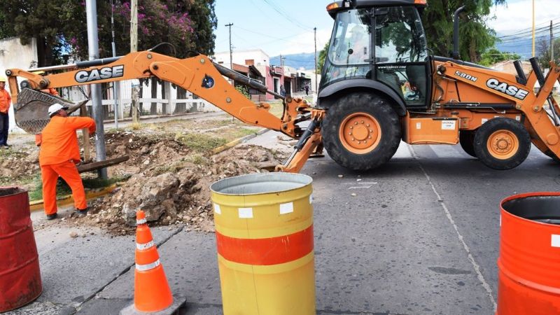 Comenzaron los trabajos de captación de agua en Av. Ocampo