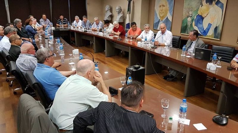 Venegas:"Si añoramos el peronismo, trabajemos por él"